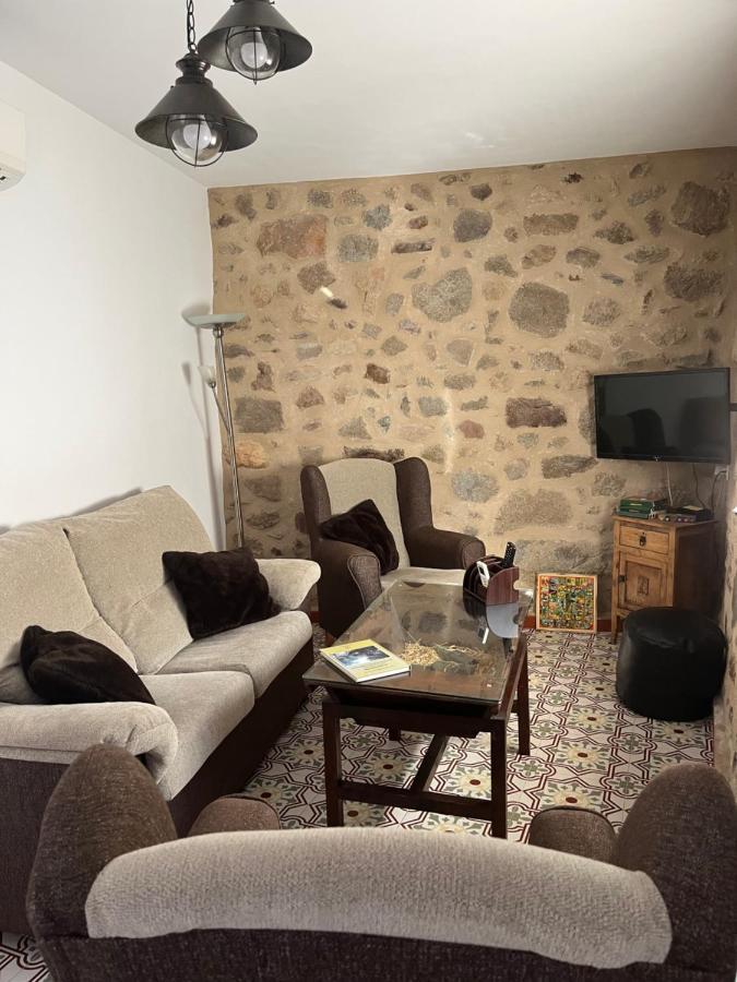 Casa Rural Las Pelliquerinas Almoharin Екстериор снимка
